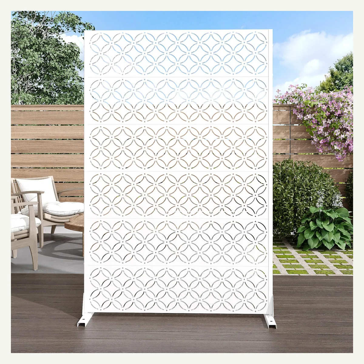 Overlapping-Petal Outdoor Screen — supplied view 2