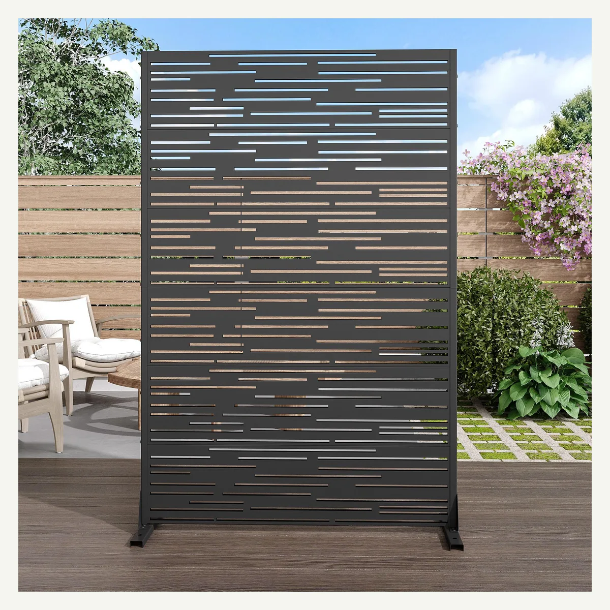 Staggered-Line Outdoor Screen — overview